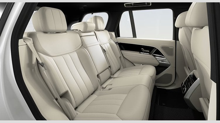 2025 New Land Rover Range Rover Flux Silver - Gloss finish D300 Diesel Mild Hybrid Standard Wheelbase HSE