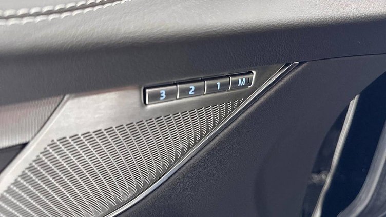 2024 Approved Jaguar F-Pace Santorini Black 2.0 P400e R-Dynamic S 