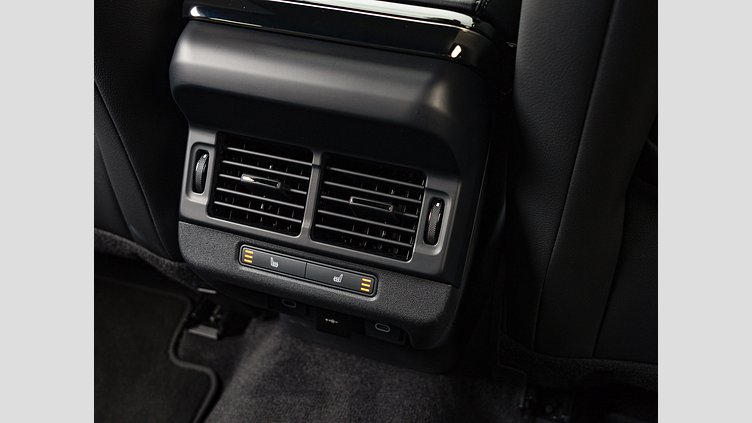 2024 認定中古車 Land Rover Range Rover Evoque カルパチアングレイ D200マイルドハイブリッド（ディーゼル） スタンダードホイールベース S