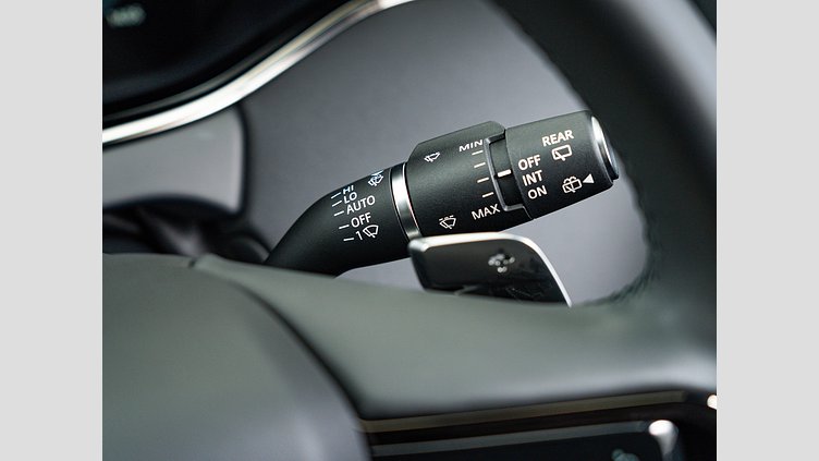 2024 認定中古車 Land Rover Range Rover Evoque カルパチアングレイ D200マイルドハイブリッド（ディーゼル） スタンダードホイールベース S