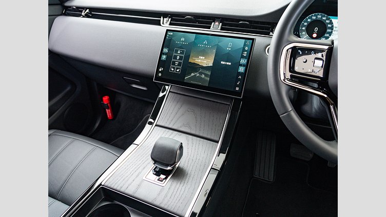 2024 認定中古車 Land Rover Range Rover Evoque カルパチアングレイ D200マイルドハイブリッド（ディーゼル） スタンダードホイールベース S