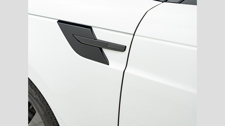 2024 認定中古車 Land Rover Range Rover Sport フジホワイト D300マイルドハイブリッド スタンダードホイールベース Dynamic HSE