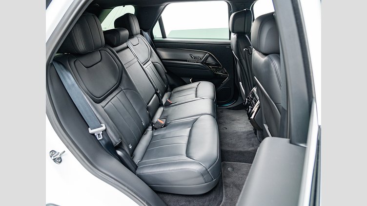 2024 認定中古車 Land Rover Range Rover Sport フジホワイト D300マイルドハイブリッド スタンダードホイールベース Dynamic HSE