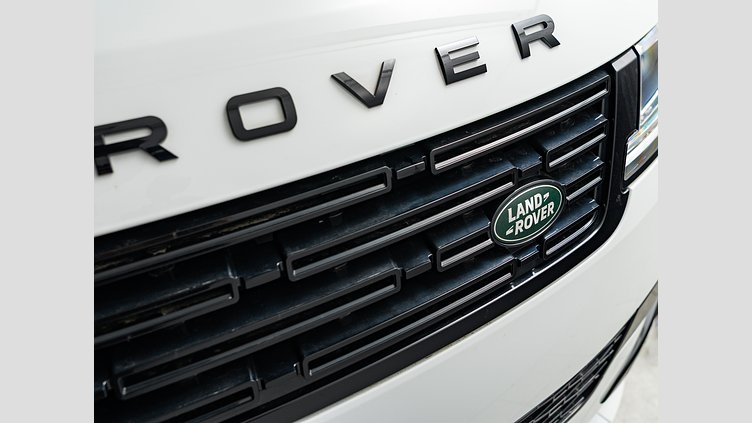 2024 認定中古車 Land Rover Range Rover Sport フジホワイト D300マイルドハイブリッド スタンダードホイールベース Dynamic HSE