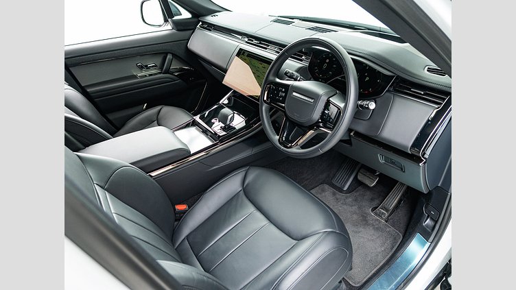 2024 認定中古車 Land Rover Range Rover Sport フジホワイト D300マイルドハイブリッド スタンダードホイールベース Dynamic HSE