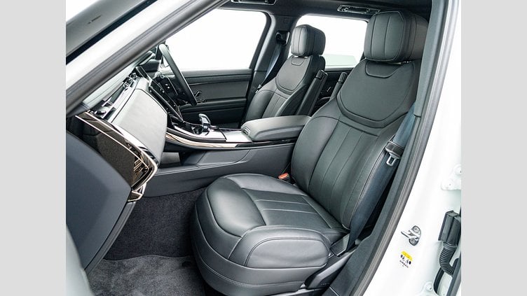 2024 認定中古車 Land Rover Range Rover Sport フジホワイト D300マイルドハイブリッド スタンダードホイールベース Dynamic HSE