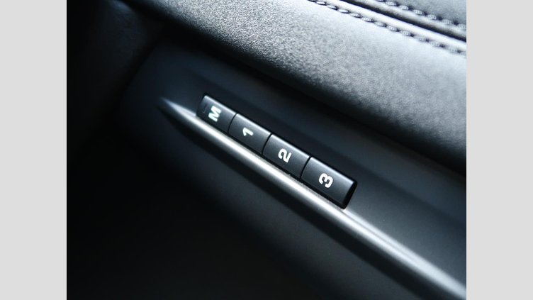 2022 認定中古車 Land Rover Range Rover Evoque アイガーグレー P200 AWD（オートマチック） SE
