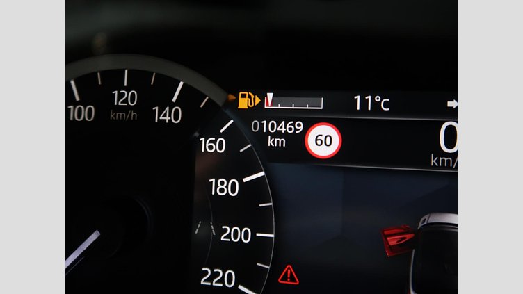 2023 認定中古車 Land Rover Range Rover Evoque フィレンツェレッド D200 AWD（オートマチック）MHEV R-DYNAMIC S