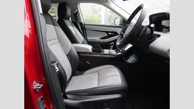 2023 認定中古車 Land Rover Range Rover Evoque フィレンツェレッド D200 AWD（オートマチック）MHEV R-DYNAMIC S