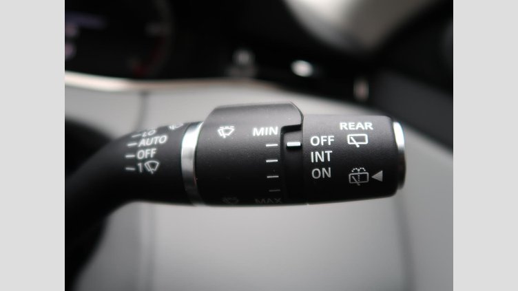 2023 認定中古車 Land Rover Range Rover Evoque フィレンツェレッド D200 AWD（オートマチック）MHEV R-DYNAMIC S