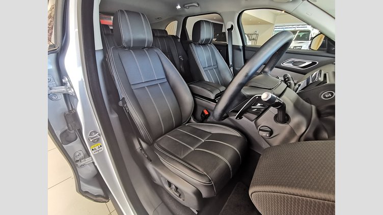 2021 認定中古車 Land Rover Range Rover Velar ハクバシルバー D200 AWD（オートマチック） MHEV 2.0L