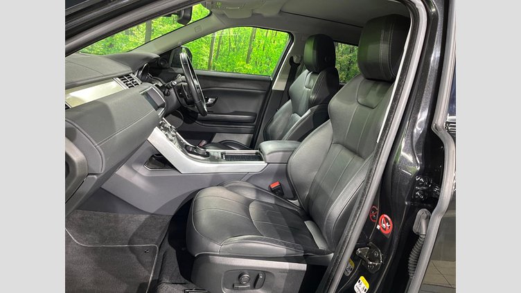 2017 認定中古車 Land Rover Range Rover Evoque Santorini Black 2.0 litre Si4 Petrol SEプラス