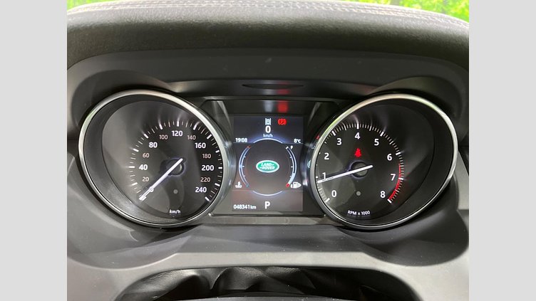 2017 認定中古車 Land Rover Range Rover Evoque Santorini Black 2.0 litre Si4 Petrol SEプラス