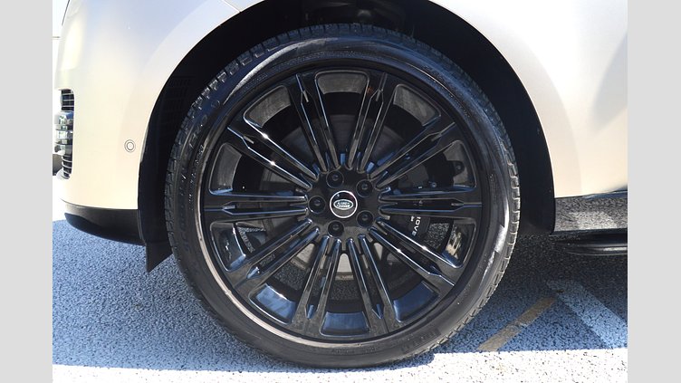 2022 認定中古車 Land Rover Range Rover サンセットゴールド - サテンフィニッシュ P530 AWD（AT） スタンダードホイールベース FIRST EDITION