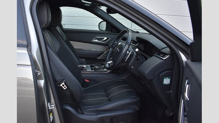 2018 認定中古車 Land Rover Range Rover Velar シリコンシルバー P300 R-DYNAMIC SE