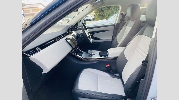 2024 認定中古車 Land Rover Range Rover Evoque アロイオスグレイ D200マイルドハイブリッド（ディーゼル） スタンダードホイールベース DYNAMIC SE