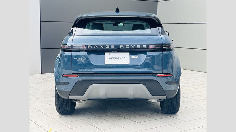 2024 認定中古車 Land Rover Range Rover Evoque トライベッカブルー D200マイルドハイブリッド（ディーゼル） スタンダードホイールベース S