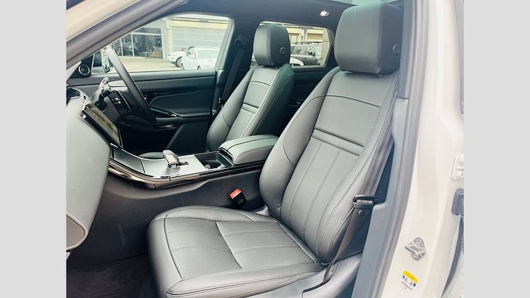 2024 認定中古車 Land Rover Range Rover Evoque オストゥーニパールホワイト P300eプラグインハイブリッド（ガソリン） スタンダードホイールベース DYNAMIC HSE