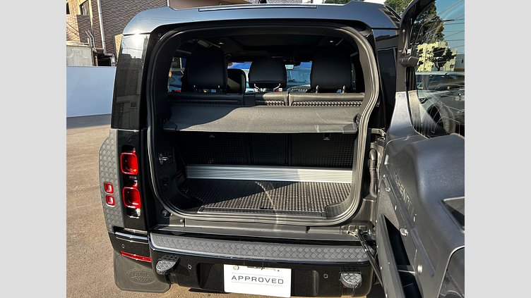 2024 認定中古車 Land Rover Defender 90 カルパチアングレイ D300 AWD（AT） X-DYNAMIC HSE