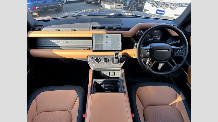 2024 認定中古車 Land Rover Defender 90 カルパチアングレイ D300 AWD（AT） X-DYNAMIC HSE