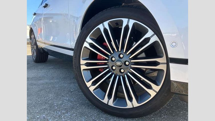 2024 認定中古車 Land Rover Range Rover Velar オストゥーニパールホワイト D200マイルドハイブリッド（ディーゼル） Standard Wheelbase Dynamic SE