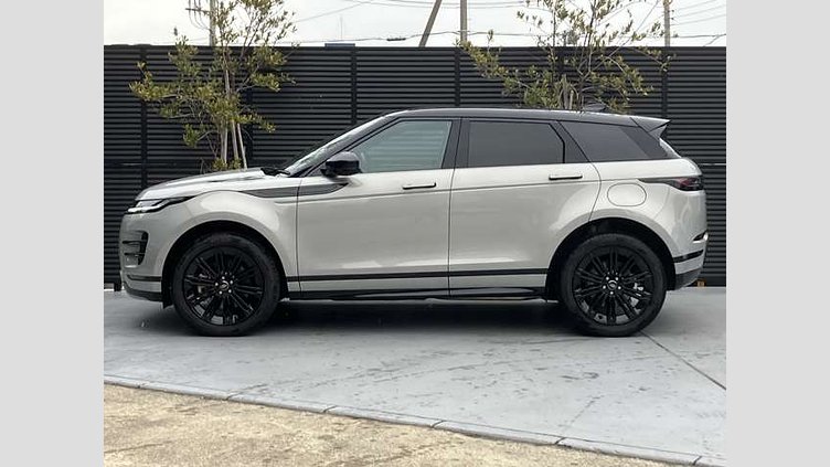 2024 認定中古車 Land Rover Range Rover Evoque ソウルパールシルバー P300eプラグインハイブリッド（ガソリン） スタンダードホイールベース DYNAMIC HSE