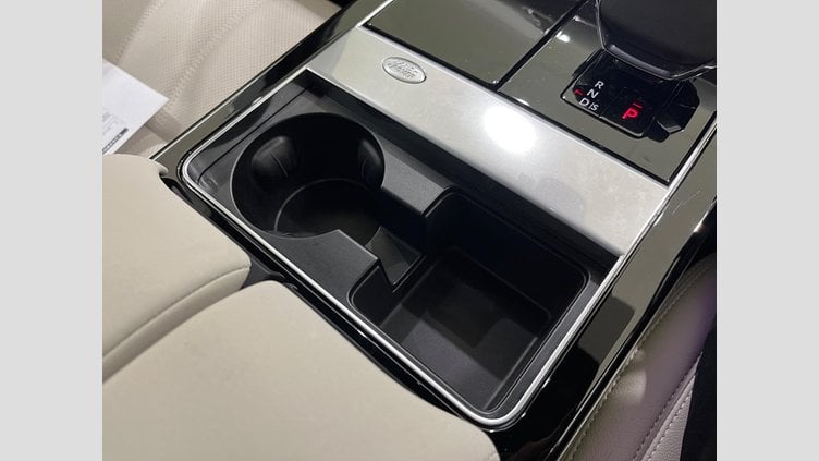 2022 認定中古車 Land Rover Range Rover Velar オストゥーニパールホワイト D200 AWD（オートマチック） MHEV R-DYNAMIC S