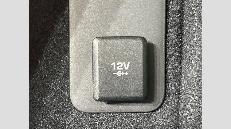 2020 認定中古車 Land Rover Range Rover Evoque インダスシルバー P200 Standard