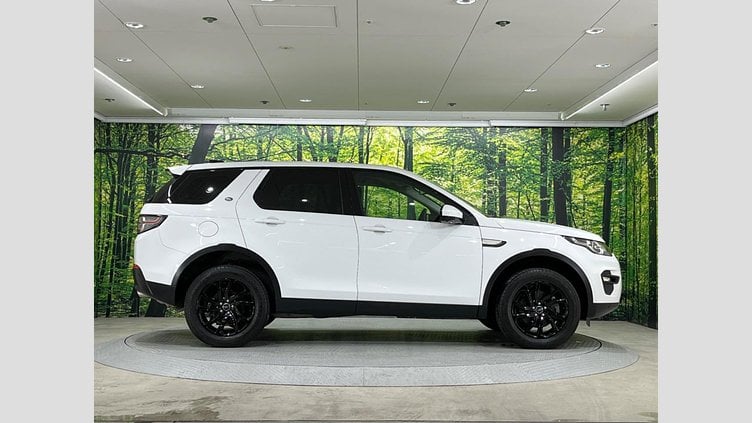 2018 認定中古車 Land Rover Discovery Sport Fuji White 2.0 litre i4D Diesel ゴーアウトエディション