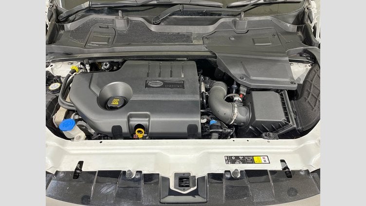 2018 認定中古車 Land Rover Discovery Sport Fuji White 2.0 litre i4D Diesel ゴーアウトエディション