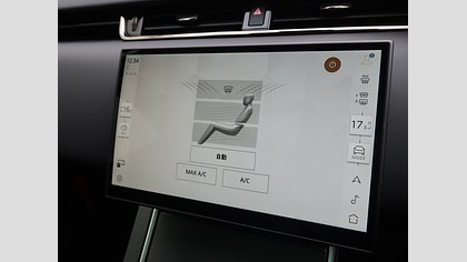 Range Rover Evoque 30