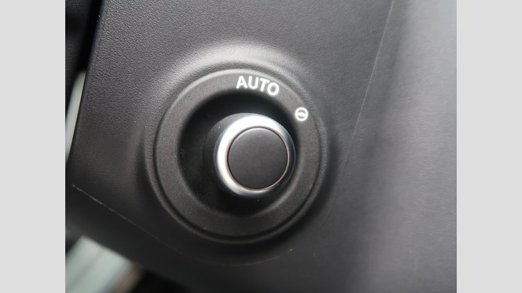 2024 認定中古車 Land Rover Range Rover Evoque サントリーニブラック P300eプラグインハイブリッド（ガソリン） スタンダードホイールベース DYNAMIC HSE