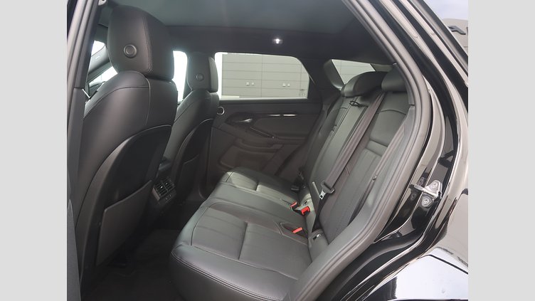 2024 認定中古車 Land Rover Range Rover Evoque サントリーニブラック P300eプラグインハイブリッド（ガソリン） スタンダードホイールベース DYNAMIC HSE