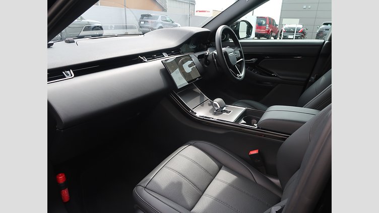 2024 認定中古車 Land Rover Range Rover Evoque サントリーニブラック P300eプラグインハイブリッド（ガソリン） スタンダードホイールベース DYNAMIC HSE