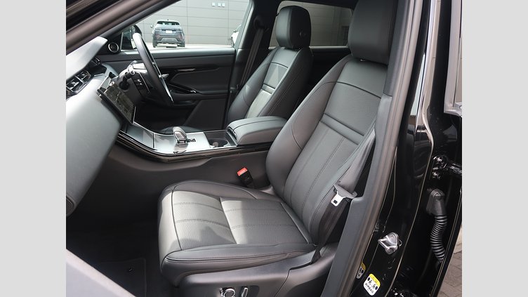 2024 認定中古車 Land Rover Range Rover Evoque サントリーニブラック P300eプラグインハイブリッド（ガソリン） スタンダードホイールベース DYNAMIC HSE