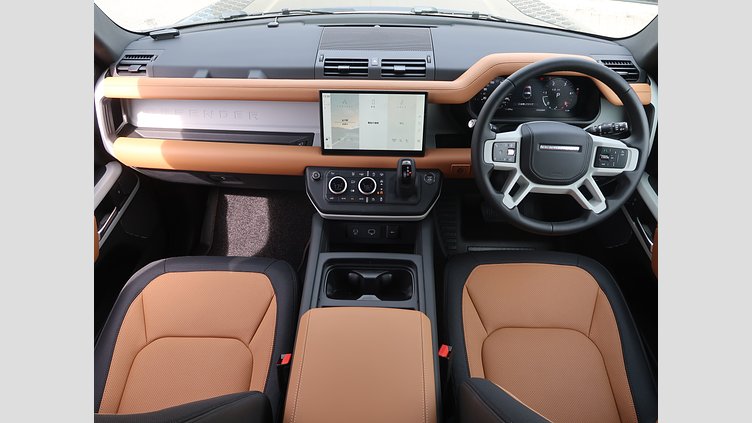 2024 認定中古車 Land Rover Defender 90 カルパチアングレイ D300 AWD（AT） X-DYNAMIC HSE