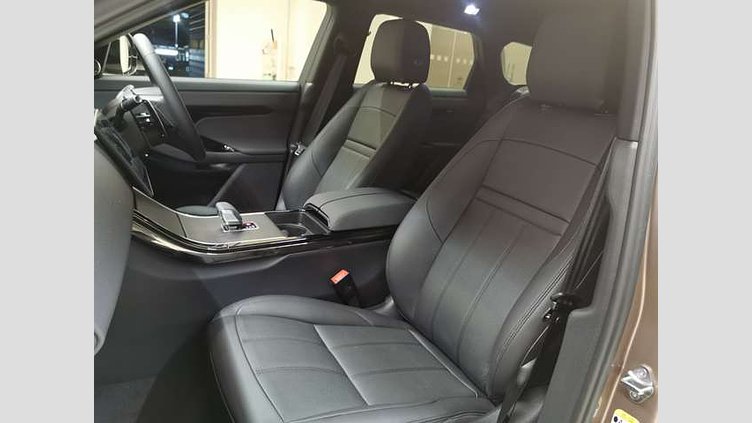 2024 認定中古車 Land Rover Range Rover Evoque コリンシアンブロンズ D200マイルドハイブリッド（ディーゼル） スタンダードホイールベース DYNAMIC SE