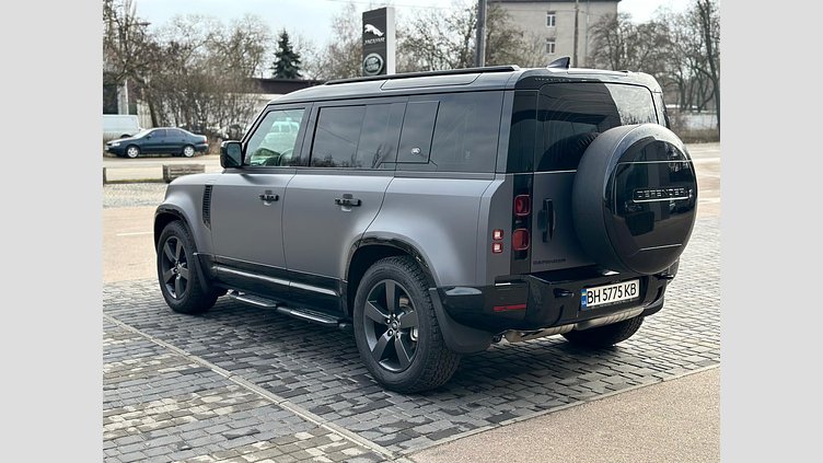 2023 Approved Land Rover Defender 110 Pangea Green D250 AWD AUTOMATIC MHEV X-DYNAMIC SE