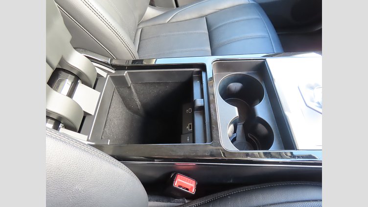 2021 認定中古車 Land Rover Range Rover Evoque サントリーニブラック P200 AWD（オートマチック） S