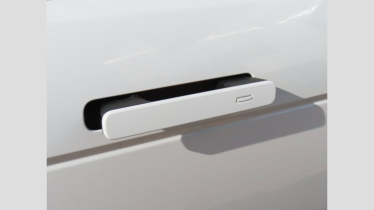 2020 認定中古車 Land Rover Range Rover Evoque フジホワイト P200 ベースグレード