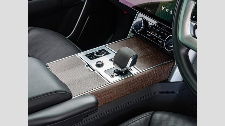 2023 認定中古車 Land Rover Range Rover オストゥーニパールホワイト D300 AWD MHEV（AT） スタンダードホイールベース AUTOBIOGRAPHY