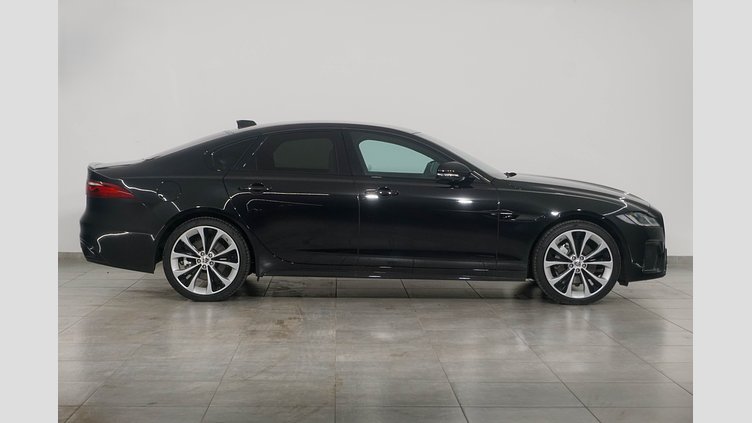 2023 Approved Jaguar XF Santorini Black 2.0 AWD 204PS R-Dynamic SE