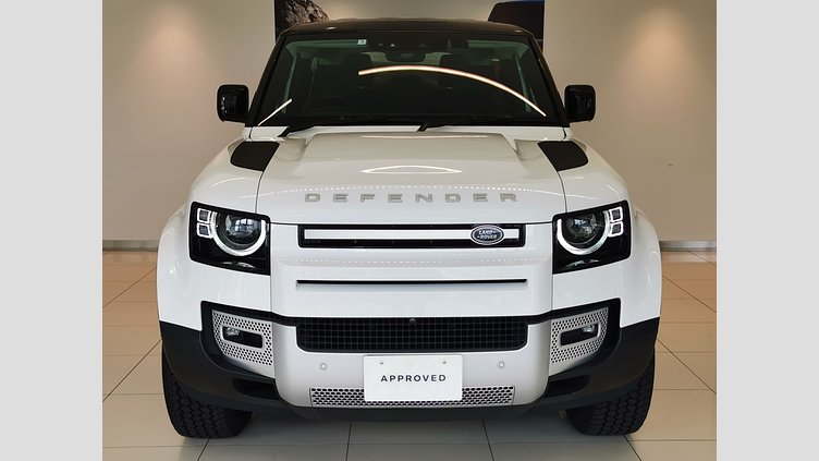 2024 認定中古車 Land Rover Defender 90 フジホワイト P300 AWD（AT） SE