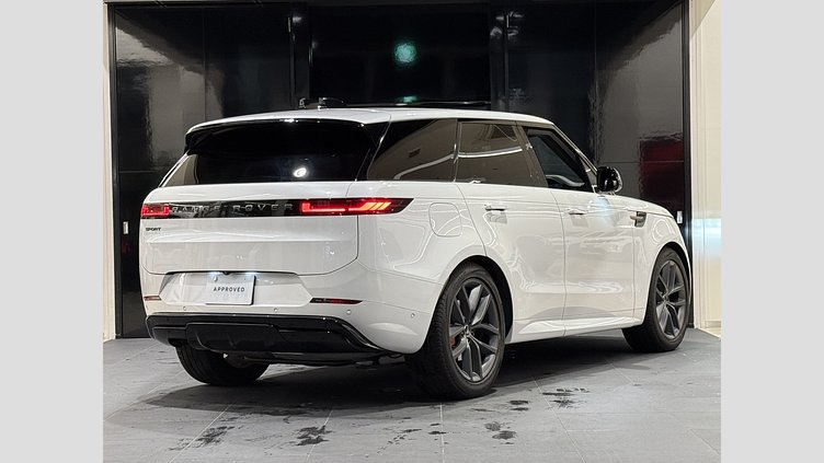 2024 認定中古車 Land Rover Range Rover Sport オストゥーニパールホワイト D300マイルドハイブリッド スタンダードホイールベース Dynamic SE