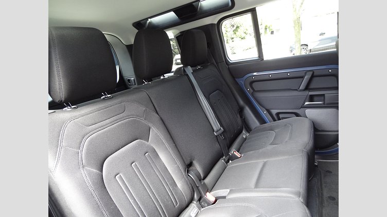 2020 認定中古車 Land Rover Defender 110 タスマンブルー P300 AWD（AT） 300PS