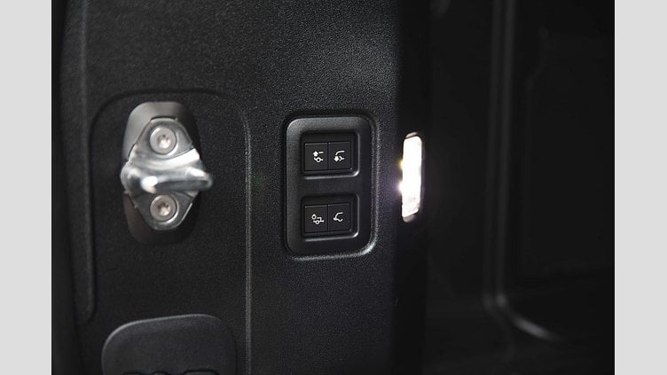 2024 Approved Land Rover Defender 110 Santorini Black D300 Diesel MHEV X-Dynamic SE