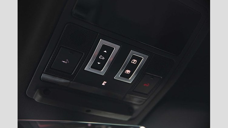 2024 Approved Land Rover Defender 110 Santorini Black D300 Diesel MHEV X-Dynamic SE