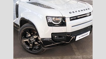 Defender 110 17