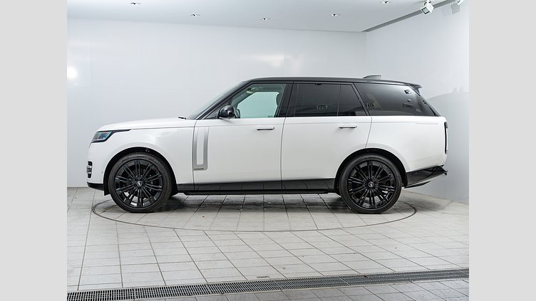 2023 認定中古車 Land Rover Range Rover オストゥーニパールホワイト D300 AWD MHEV（AT） スタンダードホイールベース AUTOBIOGRAPHY