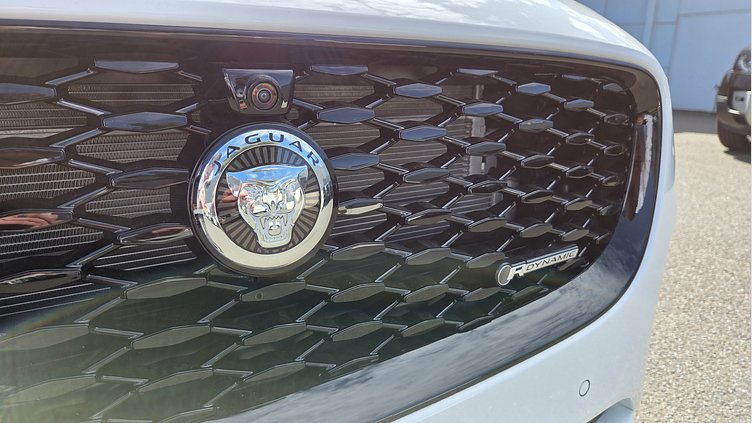2024 Approved Jaguar E-Pace Fuji White P250 PETROL P250 R-DYNAMIC SE